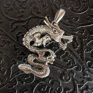 Oxidized Sterling Silver Vintage Antique Unusual Chinese Dragon Serpent Pendant